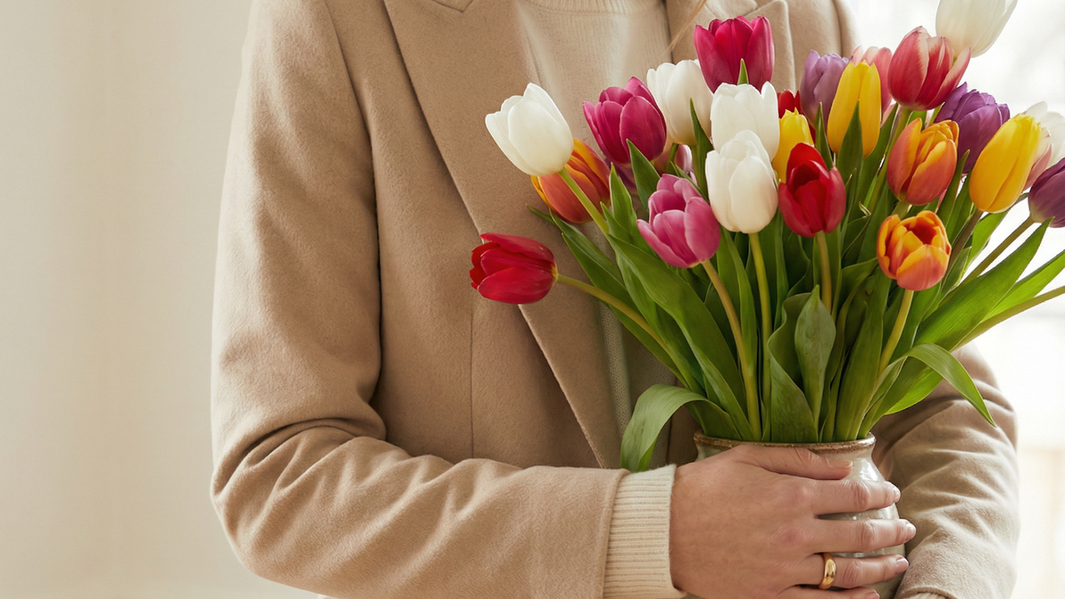 Kunstige blomster – skønhed til gave og boligindretning | BRIVY