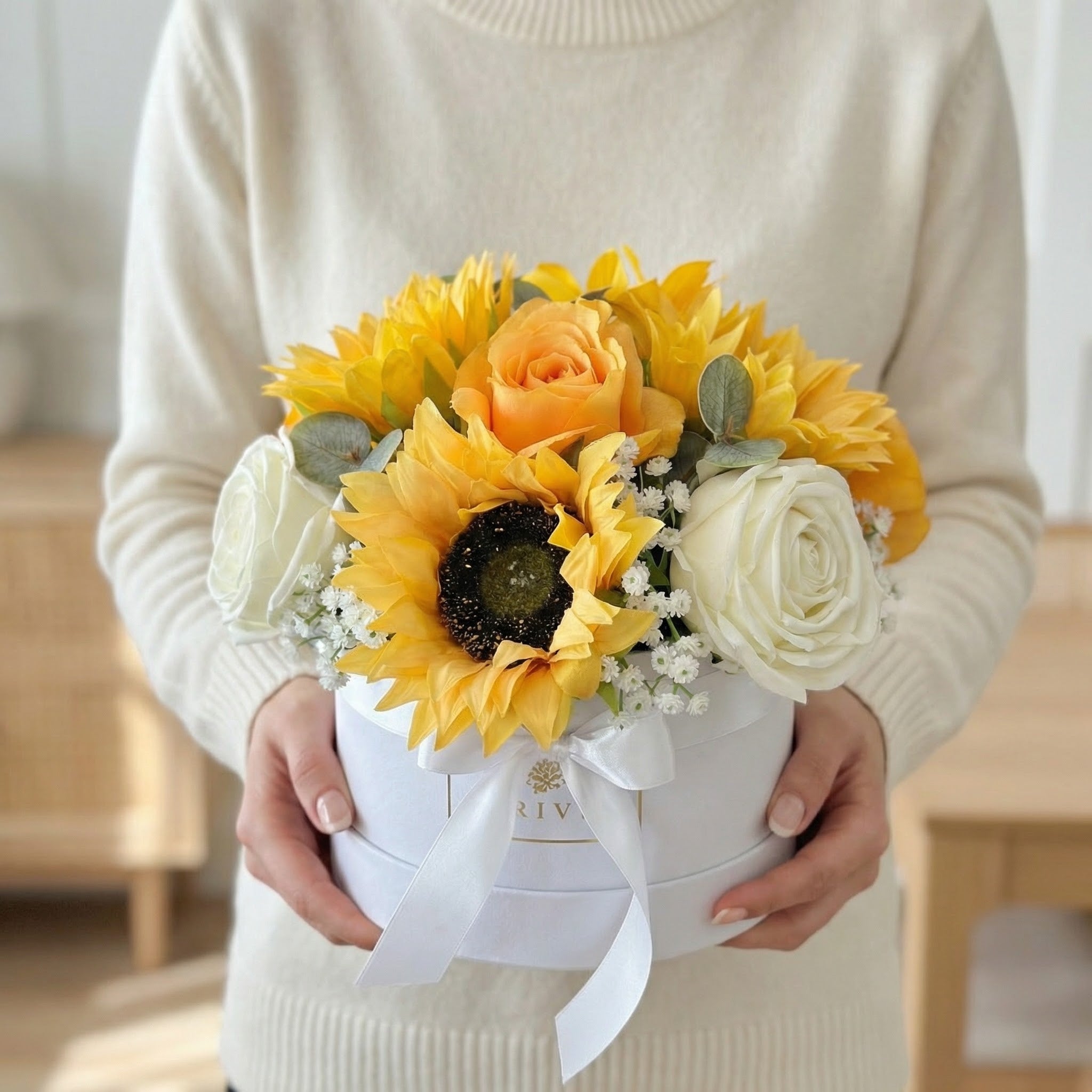 Lumière – Evighedsbuket med Solsikker & Gule Roser