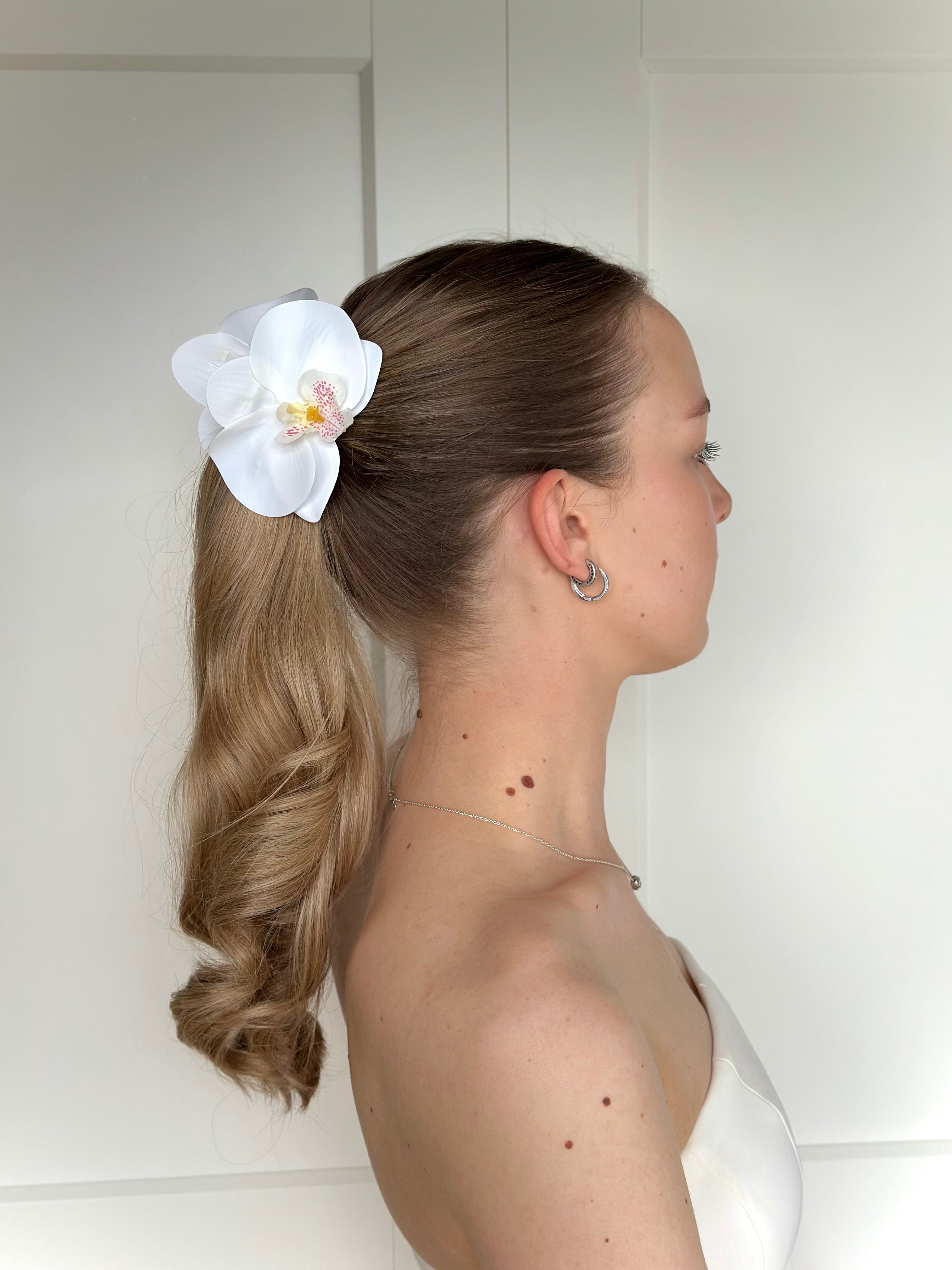 Hvid Orkidé Hårklemme – 5 cm Acetat