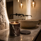 Rosa Levanto Marmor Lysbeholder – Refillbar